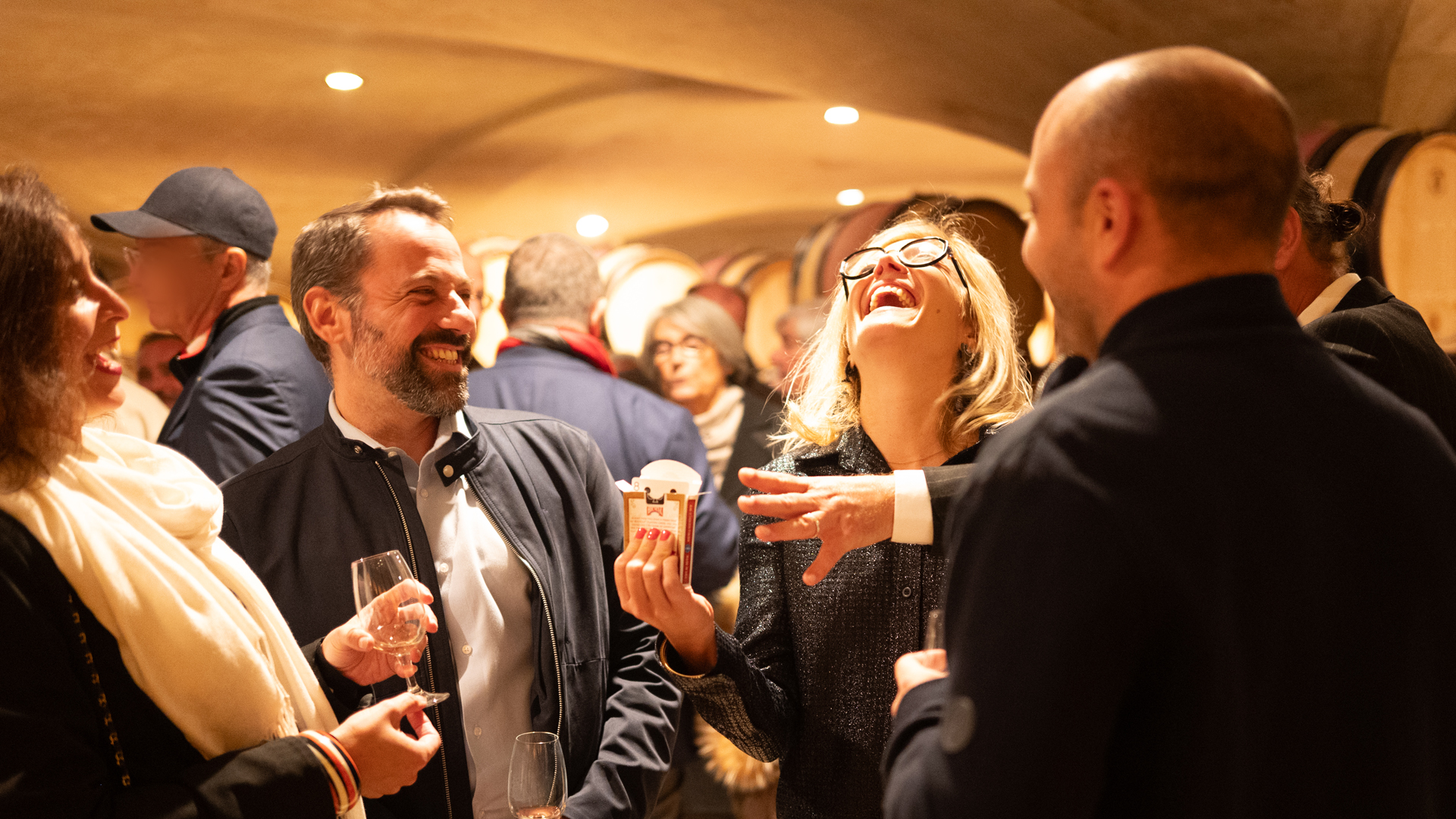 Magicien en close-up lors d'une soirée d'entreprise à Lyon